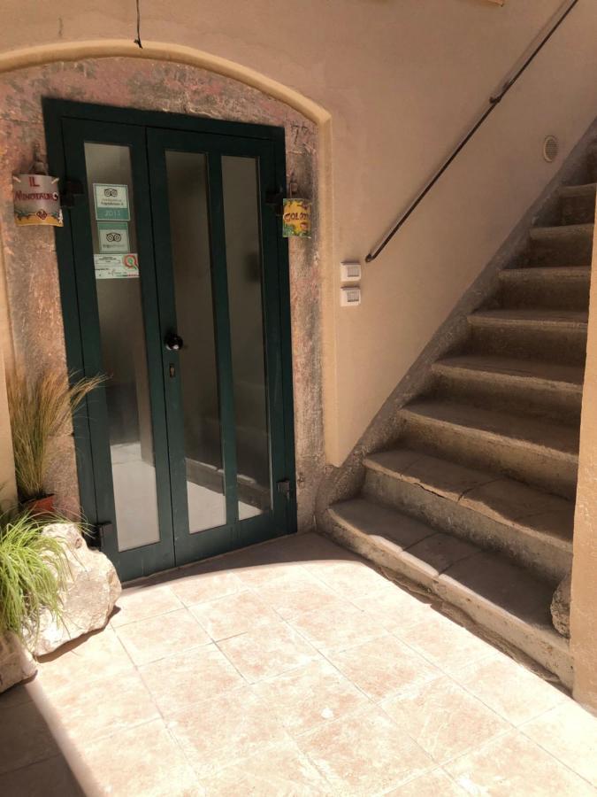 Il Minotauro B&B A 5 Minuti Da Popoli Vittorito ภายนอก รูปภาพ