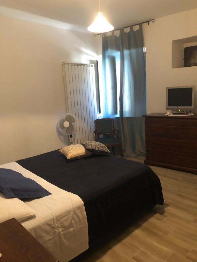 Il Minotauro B&B A 5 Minuti Da Popoli Vittorito ภายนอก รูปภาพ